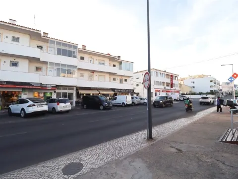 Apartamento nas Areias de São João a poucos minutos da Praia