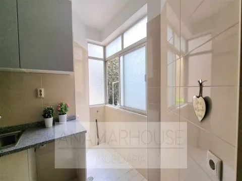 T2 na Reboleira pronto a habitar, Águas Livres, Amadora, Lisboa