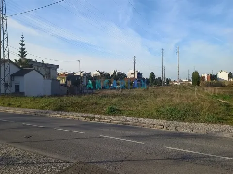 ANG1351 - Terreno para Venda em Marinha Grande
