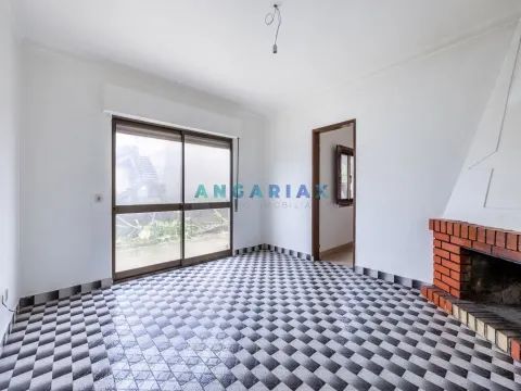 ANG1459 - Moradia T2 para Venda em Batalha