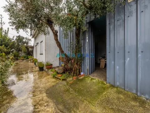 ANG1459 - Moradia T2 para Venda em Batalha