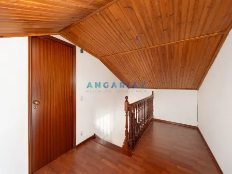 ANG1470 - 3 Bedroom House for Sale in Amor
