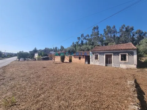 ANG1472 - Casa à Venda em Atouguia, Ourém
