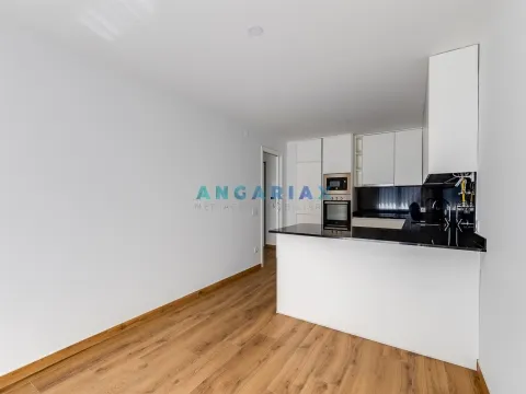 ANG1562 - Apartamento T1+1 para Arrendamento em Leiria