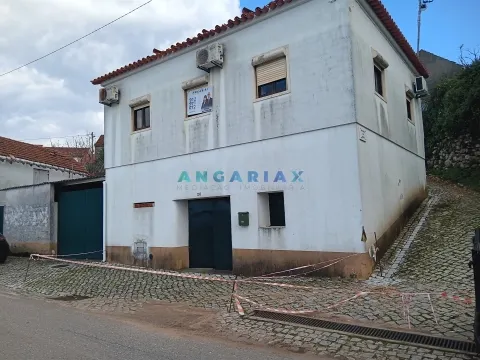 ANG1572 - Moradia T3 para Venda em Batalha, Leiria
