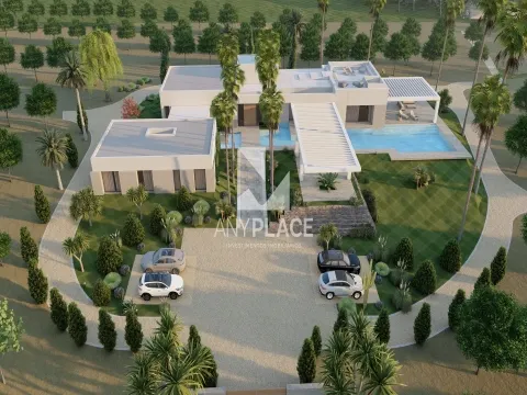 Spettacolare tenuta in Algarve situata nel Triangolo d´Oro.