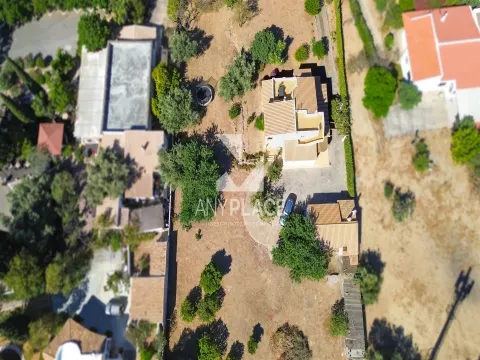 4 bedroom villa in Vale Formoso – Elegance, privileged location and high potential for appreciation.