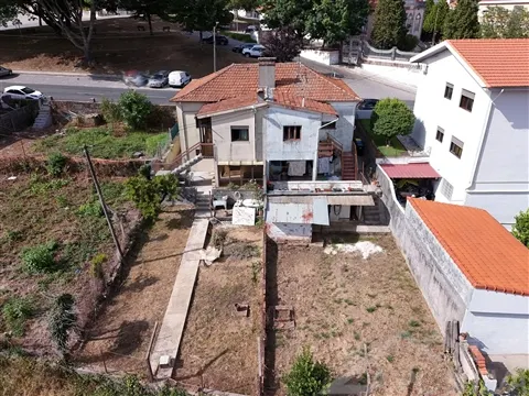 Moradia Geminada T3