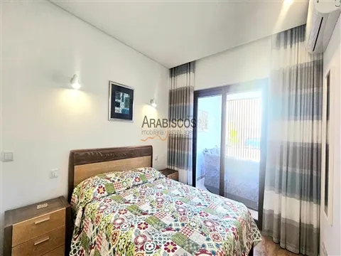 Moradia T3 + 1 - Moderna - Piscina - Jardim- Garagem - Alvor