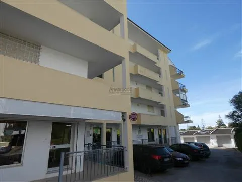 Establecimiento comercial - Bar o cafetería - Cerca de la playa - Alvor - Algarve
