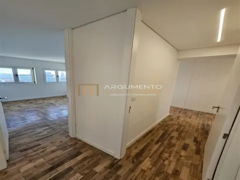 Apartamento T4