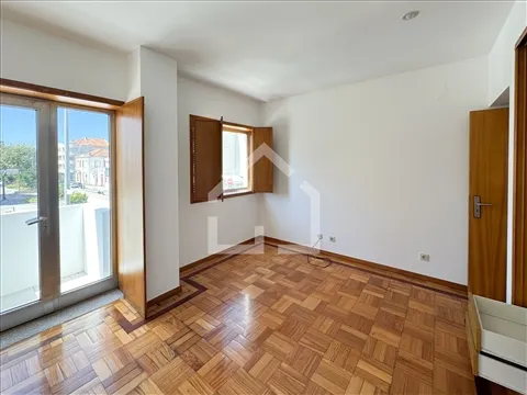Apartamiento T2+1