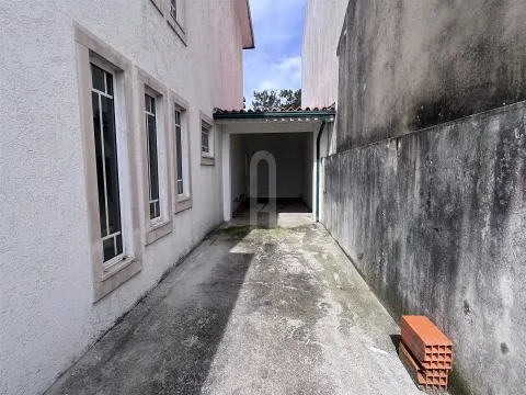 Semi-detached house T4