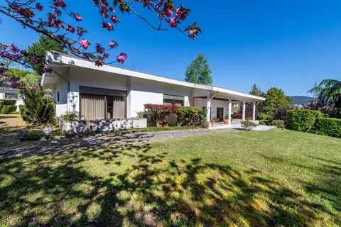 Einfamilienhaus T4 in Ronfe, Guimarães