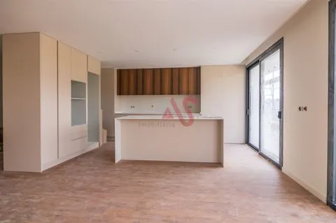 Luxuriöse 3 Schlafzimmer Wohnungen, NEU, ab 330.000€ in Costa, Guimarães