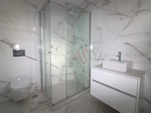 Appartamenti con 3 camere da letto (4° PIANO) a Azurém, Guimarães