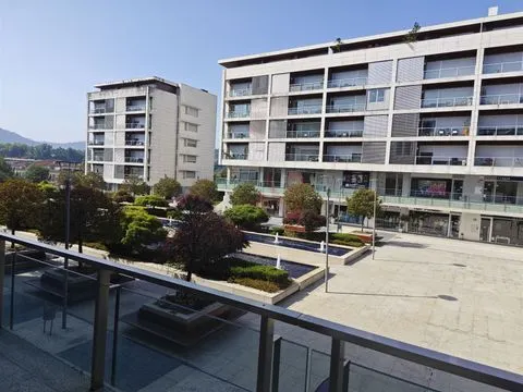 Tienda en Forum Vizela – 41,30 m2 con Licencia de Comercio y Servicios