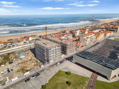 2-Zimmer-Wohnung in der Wohnanlage Espinho Beach Residendes in Espinho