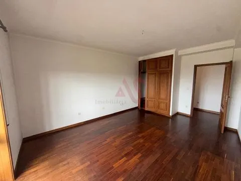 Apartamento T3 para arrendar em Margaride, Felgueiras