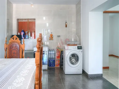 Moradia T3 em Serzedo, Guimarães