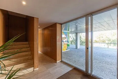 Maisonette-Wohnung mit 3 Schlafzimmern in Maia