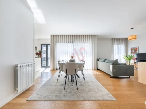 Apartamento T2 para arrendamento, mobilado e equipado, inserido no Salgueiral Residences