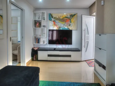 Maison de 4+1 chambres avec espace commercial à Sousa, Felgueiras