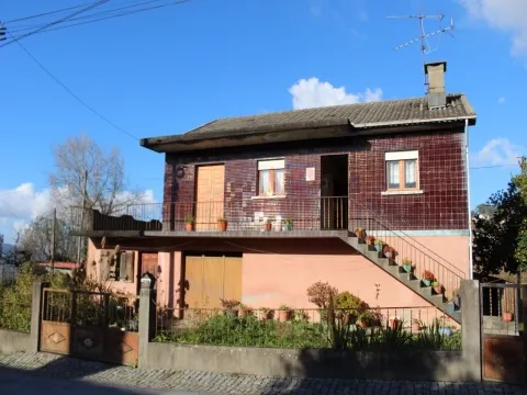 &#127969; Villa 3 chambres avec garage – Sendim, Felgueiras