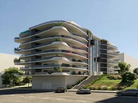 LuxTower: Viva o Luxo e a Exclusividade em Fraião, Braga