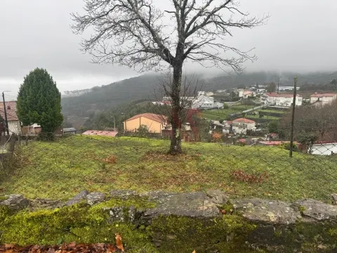 Terreno para Construção com Projeto Aprovado – Barrosas (Idães), Felgueiras