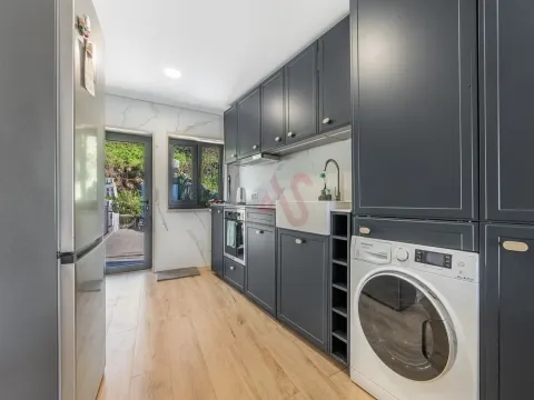 Villa renovada de 2+1 dormitorios | Candoso – São Martinho