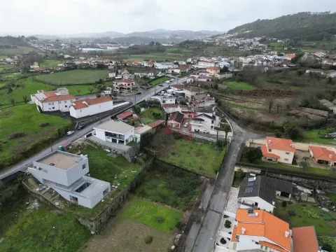 Lote de Terreno Urbano com 600m² em Beire – Paredes