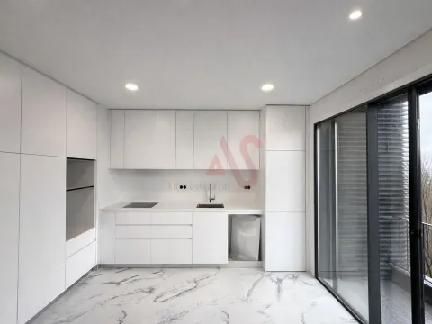 NEUE 2-ZIMMER-WOHNUNG IM NOVA TROFA II-GEBÄUDE