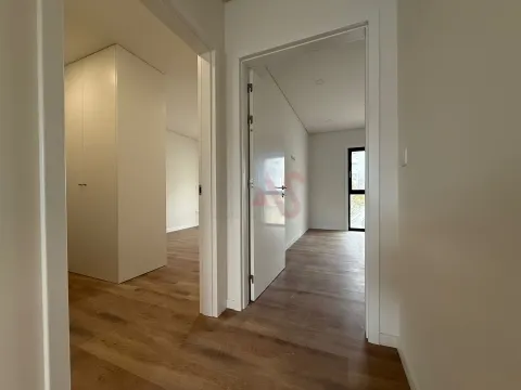 NEUE 2-ZIMMER-WOHNUNG IM NOVA TROFA II-GEBÄUDE