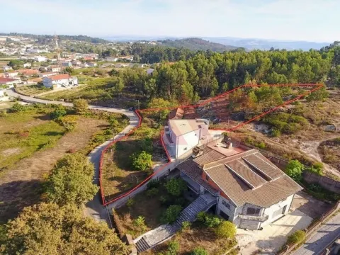 Casa de 4 dormitorios para restauración en Croca, Penafiel – Excelente oportunidad de inversión
