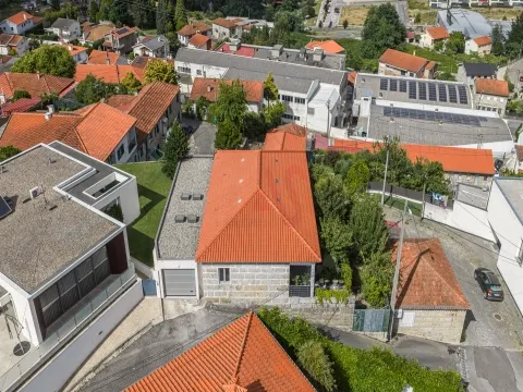 MORADIA TÉRREA T3+1 EM VIZELA