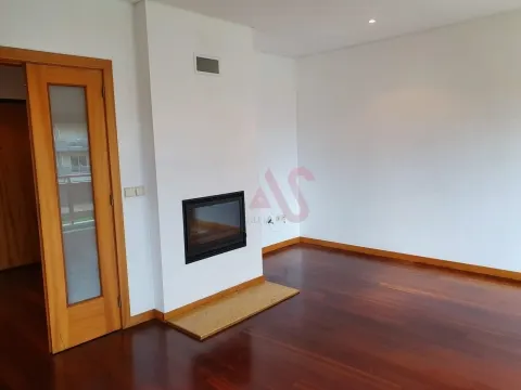 Duplex 3 chambres à louer à Braga – Confort, espace et fonctionnalité