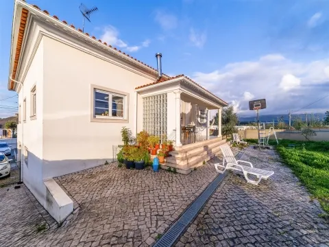 Moradia Isolada T3+1 DUPLEX