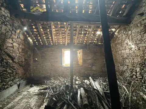 Moradia para Restaurar T0