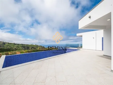 Moradia T3 / Fajã da Ovelha, Calheta - Ilha da Madeira