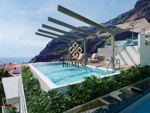  The Special 1 / 2 Bedrooms / Funchal - Madeira Island