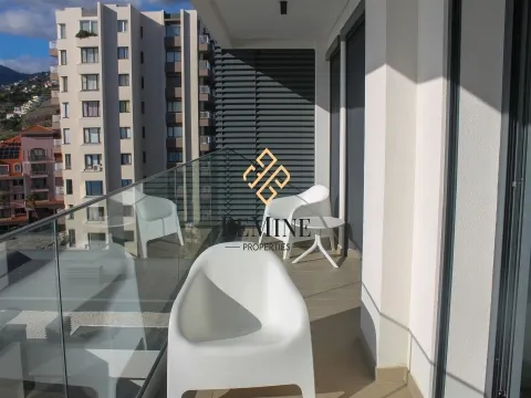 Madeira Acqua Residence / Apartamento T2 / Funchal - Ilha da Madeira