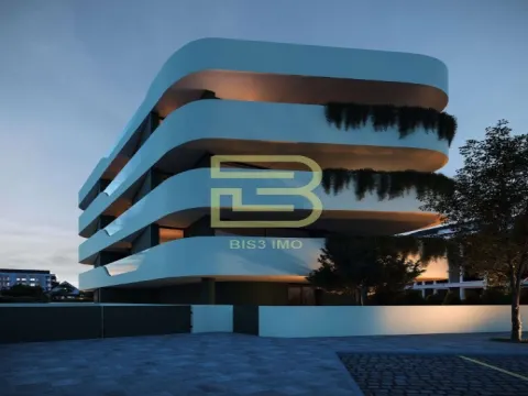 Building land - Rio  Tinto – 8 condominium units with swimming pool