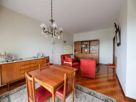 Exclusivo APARTAMENTO T3+1  Costa Cabral, Porto