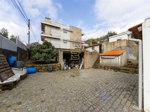 4 Habitações sem inquilinos para venda em Rio Tinto.