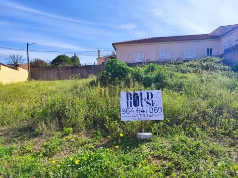 Terreno per Costruzione