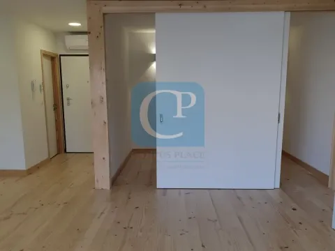 Apartamento T0 com terraço em Paranhos, Porto