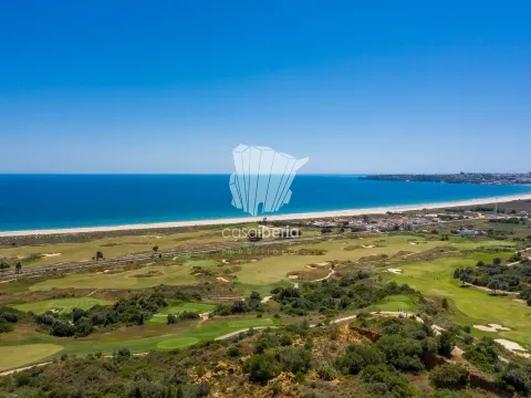 Synopsis - Lagos - Algarve