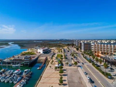 2 Quartos - Apartamento - Olhão - Faro