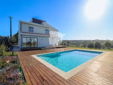7 Bedrooms - Villa - Loulé